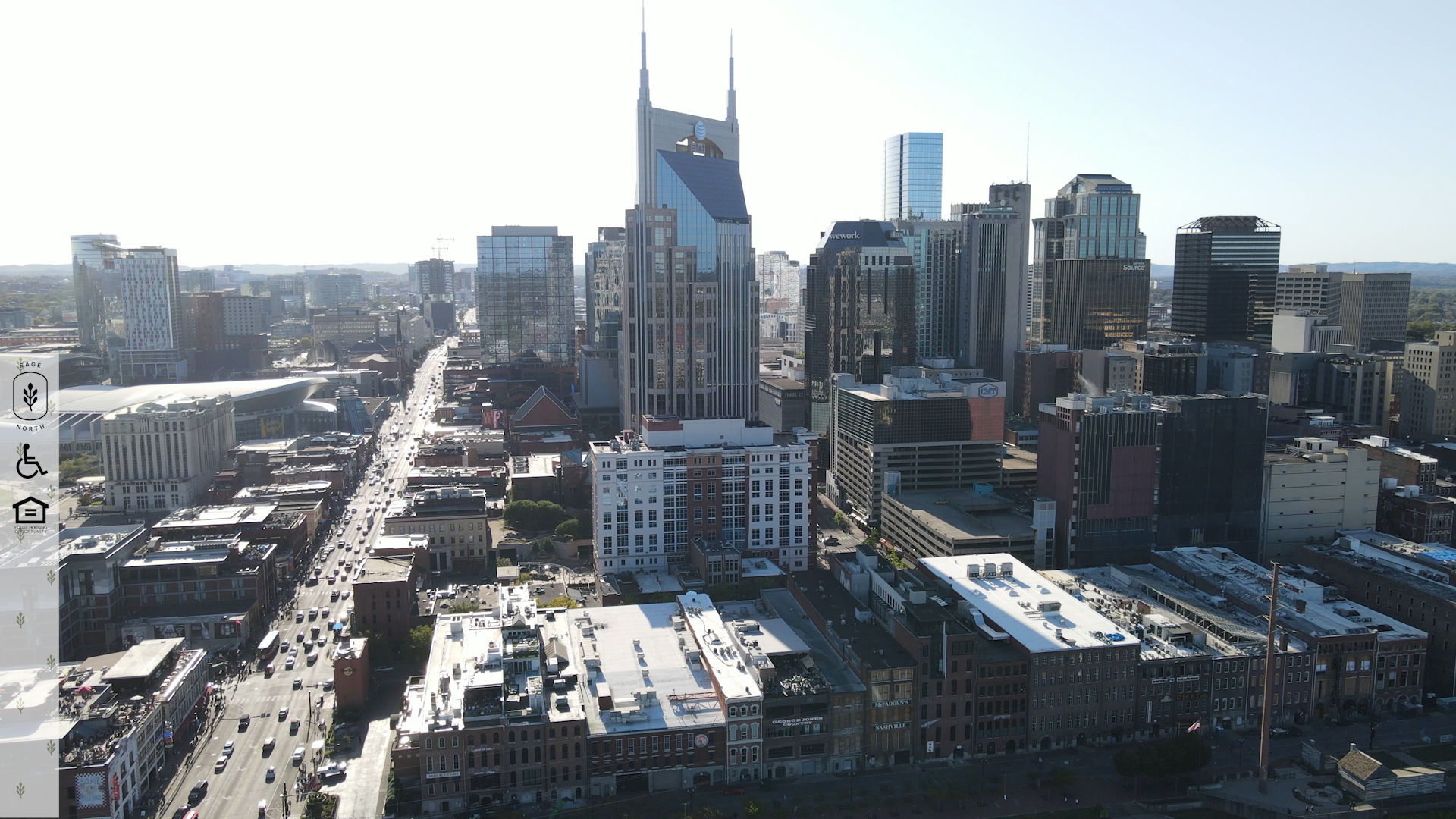 Big city convenience without the big city prices. The skyline of Nashville, Tennessee