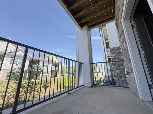 Balcony of Apartment Home 10106 at Sage North in White House, TN