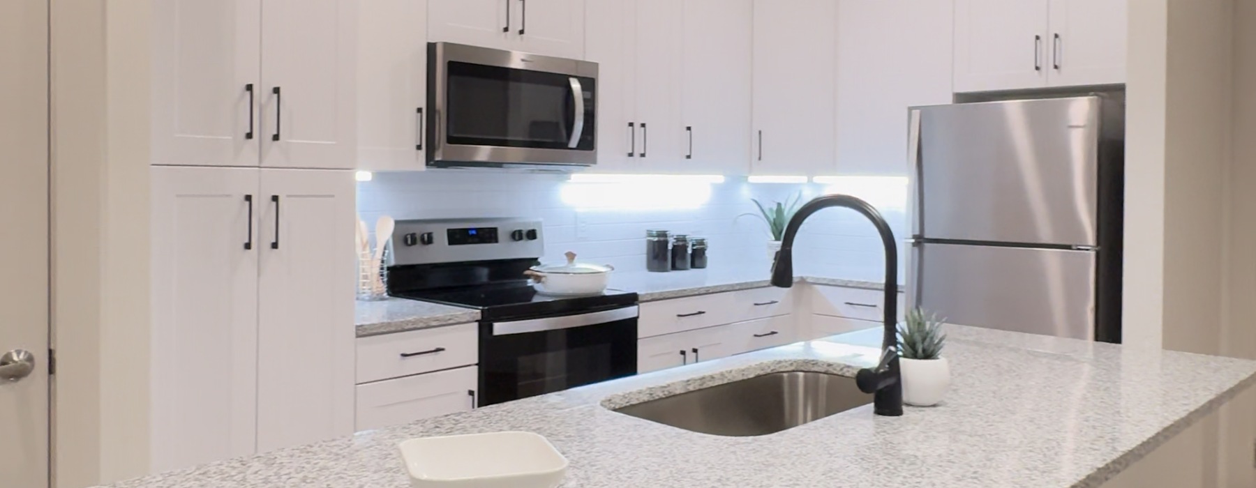 F.A.Q.: What's The Kitchen In The Smallest 1B/1B Like?